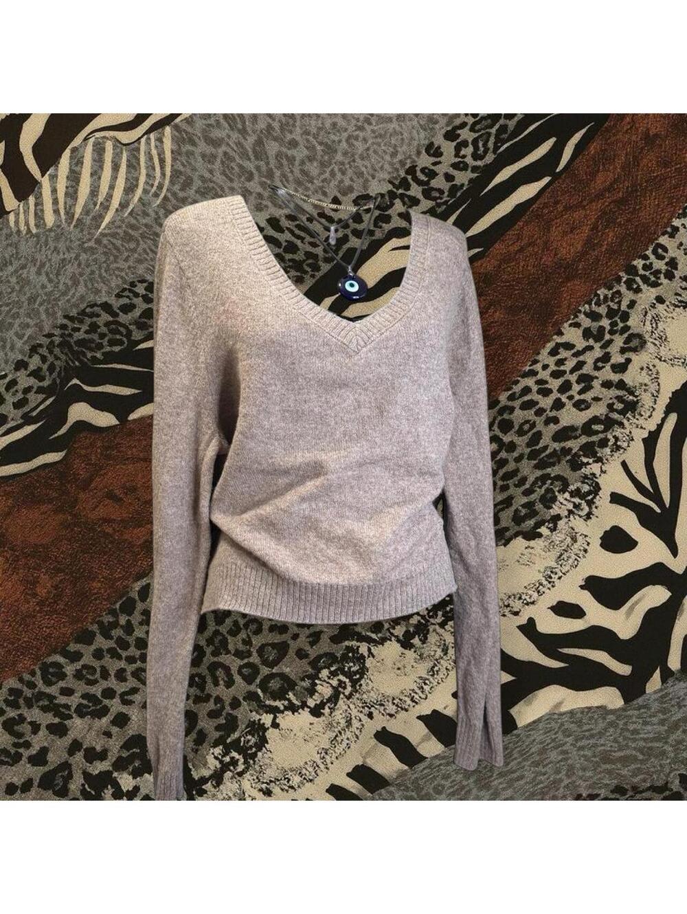 American Eagle tan sweater Size XL